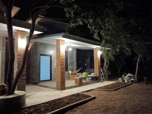 ラチャブリー Baantantara 3つ星 ホテル 眺望