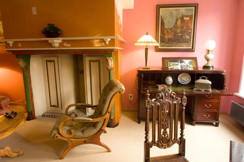 Deluxe Suite image 2