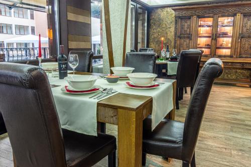 餐廳, Sunny Paradise ll in 希典