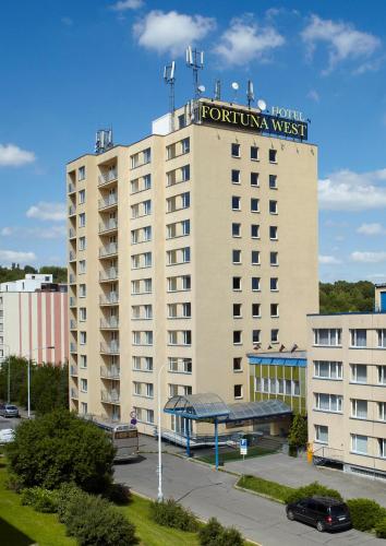 Hotel Fortuna West