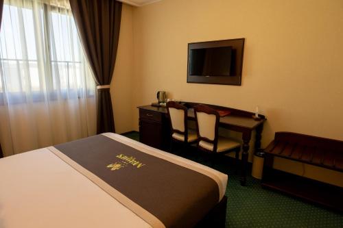 231208959 Magus Hotel