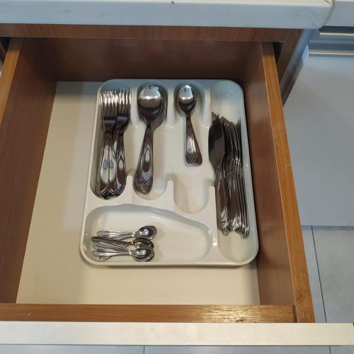 Este amplo e charmoso apartamento espera por voce!