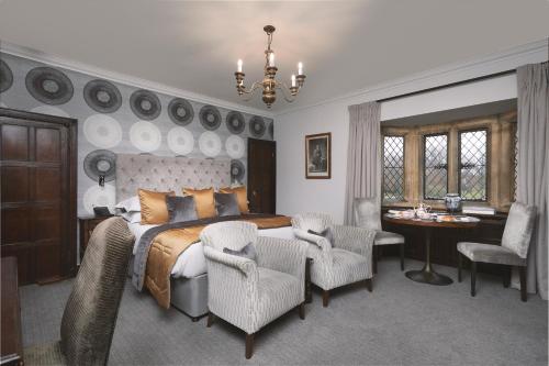 room detail thumbnail 0