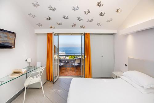 Premium Double Room with Sea View