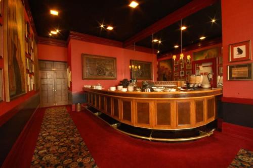 university club san francisco dress code Accommodations