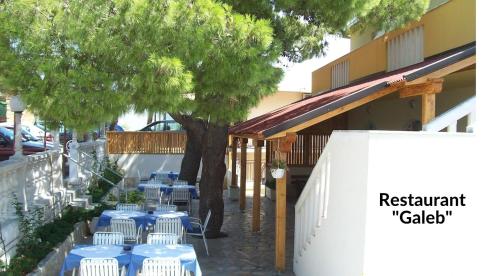 Apartments & Restaurant Galeb