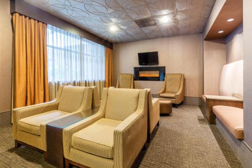 La Quinta Inn & Suites by Wyndham Seattle Downtown near Pike Place Market