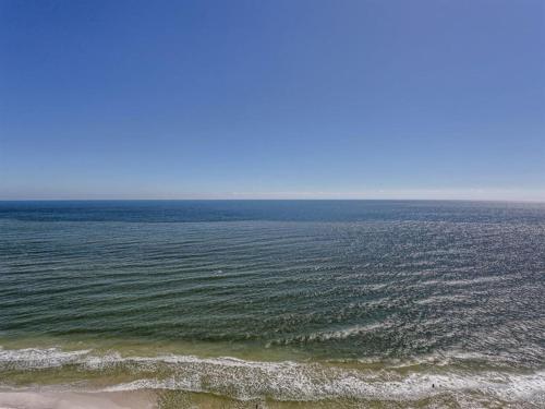 Phoenix Gulf Shores 2001 by Meyer Vacation Rentals - image 7