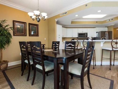 Phoenix On The Bay 2208 by Meyer Vacation Rentals - image 9