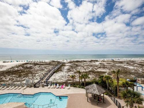 Phoenix East II 2031 by Meyer Vacation Rentals - image 3