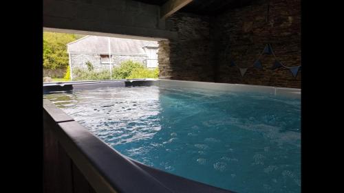 Off Borough Court Holiday Home, Torpoint, Cornwall