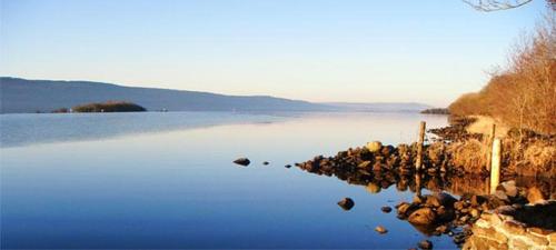 Platinum Lakeside Lodge at Mullans Bay