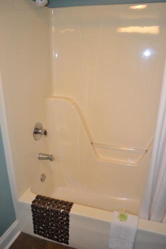 River Place Condos 501 2BD - image 26