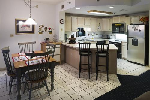 River Place Condos #410 3BD