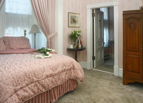 Victorian Inn - 화장실
