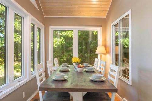 Beach Cottage - image 8