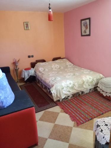 2 twin beds