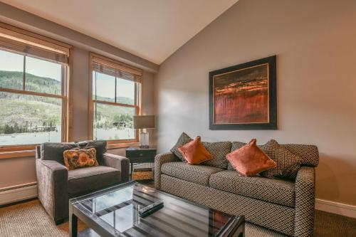 Silver Mill 8296 - image 9