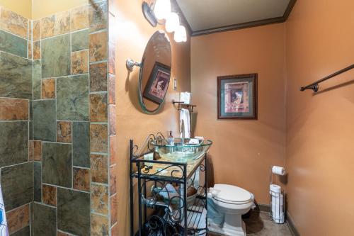 2 bedrooms, 3 beds