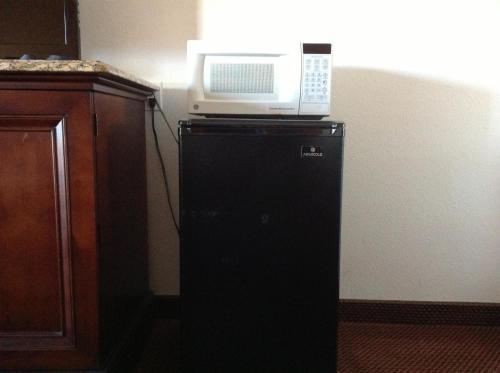Heritage Inn Grand Prairie – Grand Prairie, TX