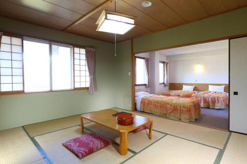 Family Room with Tatami Area