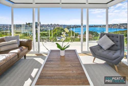 Manly Panorama - Northern Beaches Holiday House - image 9
