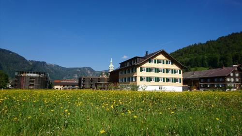 Gästehaus Appartements Egender in Bezau, Österreich