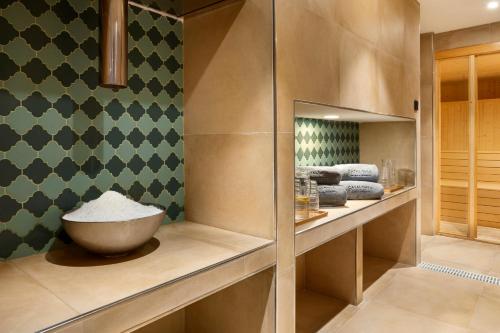 Catalonia Santa Justa - image 11