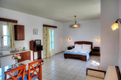 Gryspo's Hotel - image 12