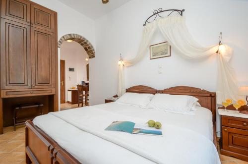 Hotel Anixis in Naxos Island