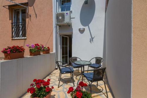 NONA, Crikvenica (fotografie 9)