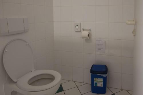 Hostel Louise 20 - image 10