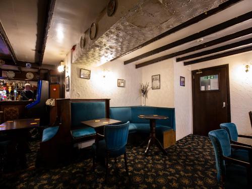 Longforgan Coaching Inn - image 9