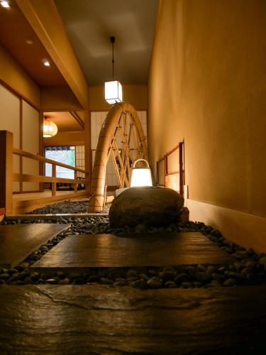 Tobira Onsen Myojinkan 扉温泉明神館