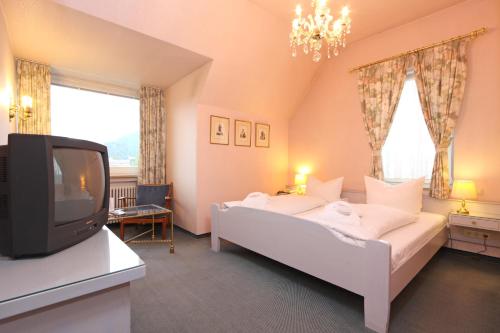 Wittelsbacher Hof Swiss Quality Hotel - image 9