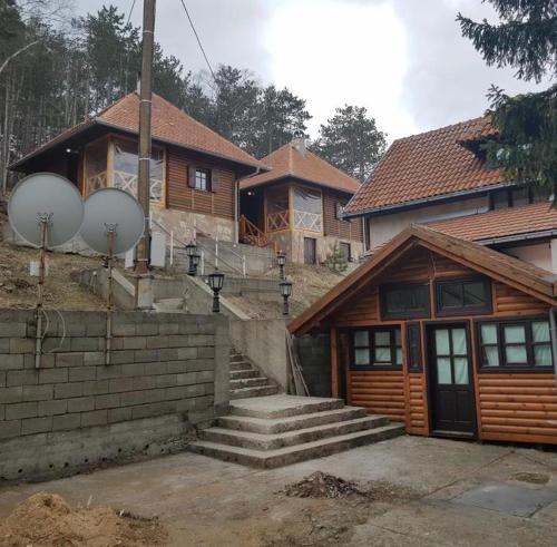 Apartmani Milojević - Chalet - Divcibare