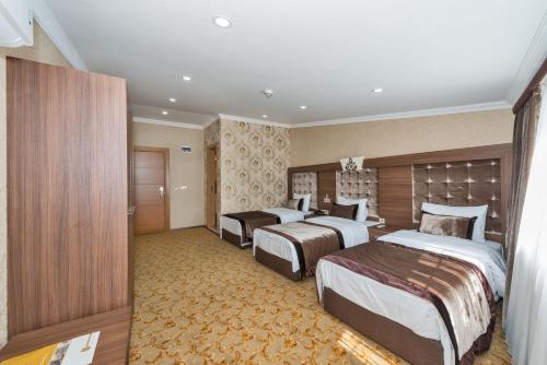 Montagna Hera Hotel Taksim Room Type - Triple Room