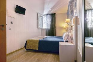 Hotel Transit - main image