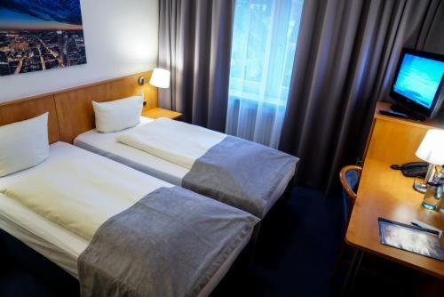 Hotel Niederräder Hof, Франкфурт-на-Майне (фото 5)
