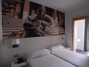 Hotel Transit - image 10