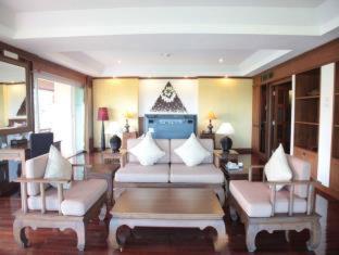 Avalon Beach Resort in دونج تارن بيتش