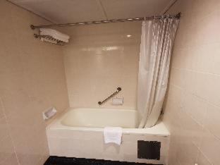 Tongtara Riverview Hotel, Bangkok (photo 10)