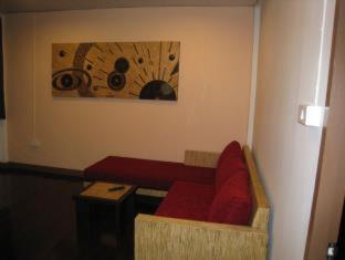 Baan Glang Soi Restaurant & Guesthouse, Bangkok (foto 3)