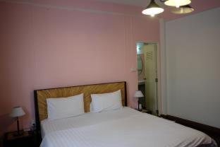 Baan Glang Soi Restaurant & Guesthouse, Bangkok (foto 11)