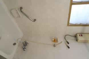 Phawana Sweet Hotel, Бангкок (фото 11)