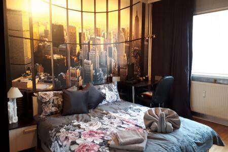 New York - guest room near the Airport, transport possibility, Sofia