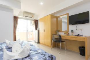 Jr Mansion On Nut Soi 25, Bangkok (fotografie 10)