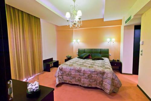 2 twin beds