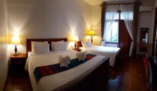 Dinsomon Hotel, Bangkok (photo 8)