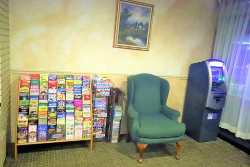 Days Inn by Wyndham East Stroudsburg - main image